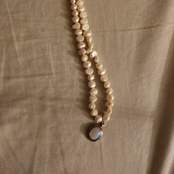 Necklace - Picture 2 of 5